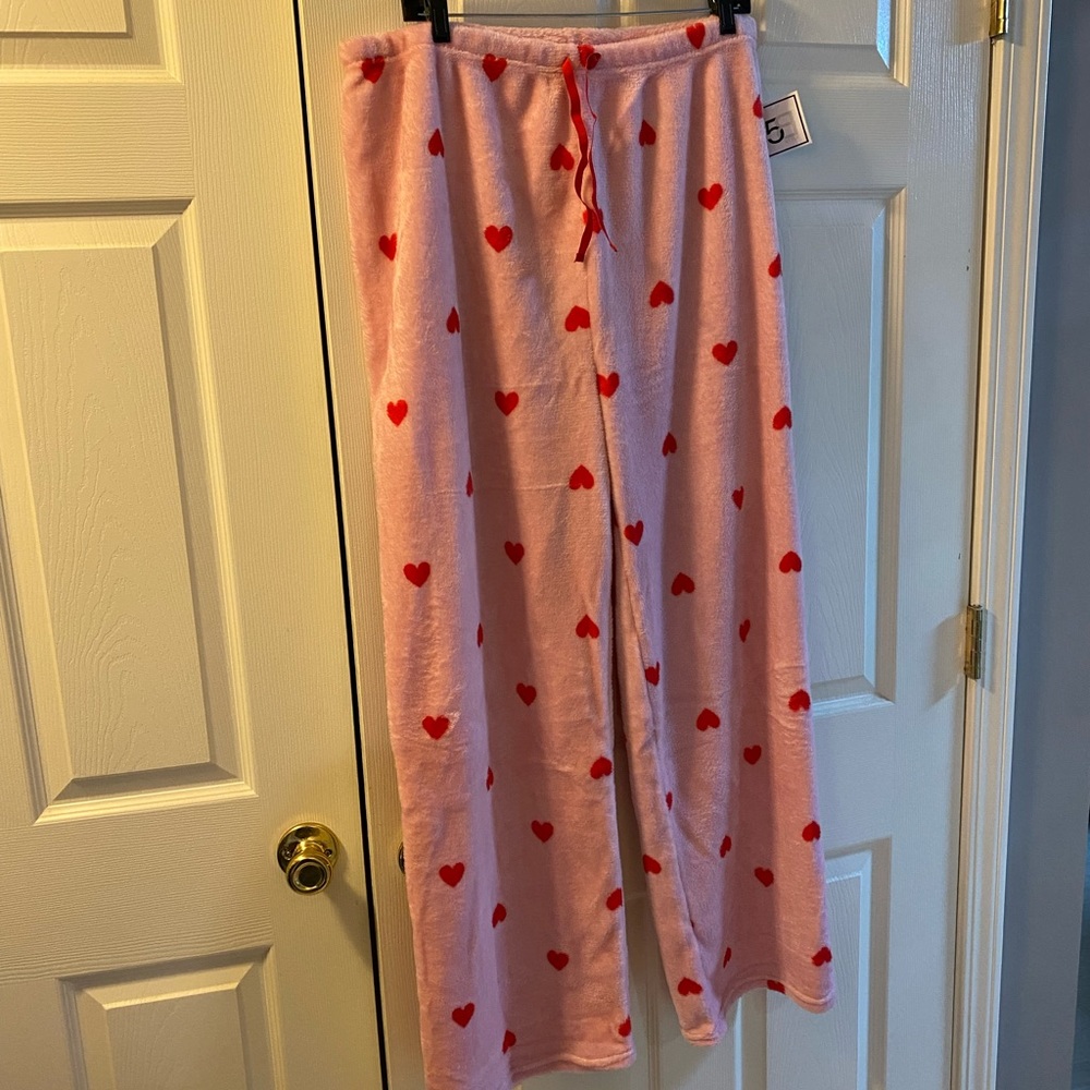 Plushy pj bottoms pink hearts on pink. Size XXL